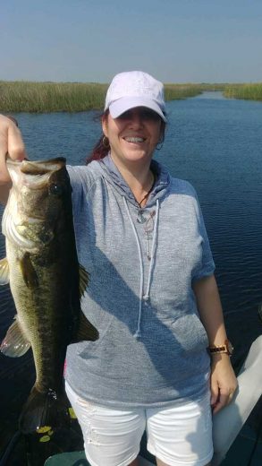 Bass-Fishing-Lake-Okeechobee-SouthFloridaFishingandHunting.com