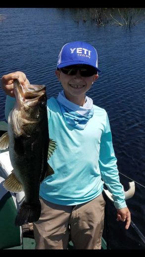 Bass-Fishing-Lake-Okeechobee-SouthFloridaFishingandHunting.com