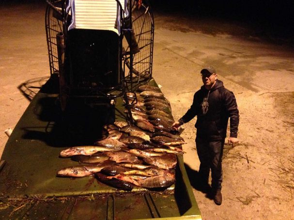 Bow-Fishing-Lake-Okeechobee-SouthFloridaFishingandHunting.com