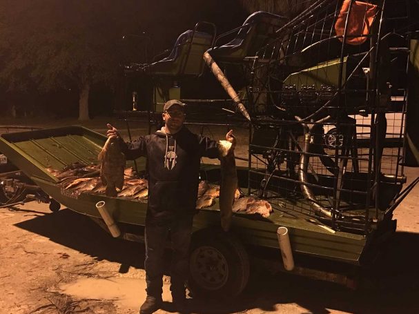 Bow-Fishing-Lake-Okeechobee-SouthFloridaFishingandHunting.com