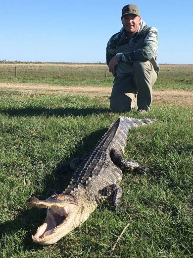 Gator-Hunting-Lake-Okeechobee-SouthFloridaFishingandHunting.com