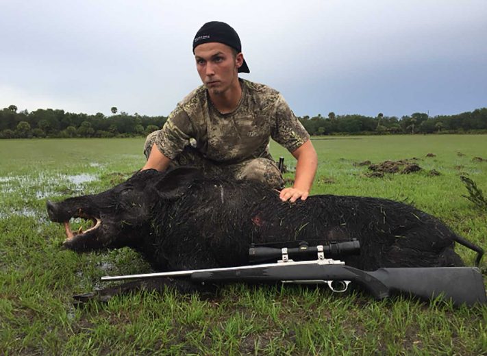 Hog-Hunting-Okeechobee-SouthFloridaFishingandHunting.com