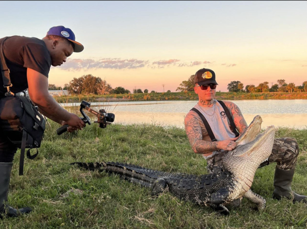 Another Amazing Wild Alligator Hunting Trip in Okeechobee in Florida